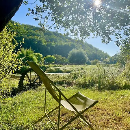 Moulin De La Mailleraie Bed & Breakfast 3*